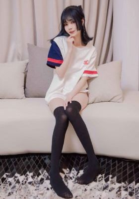 年轻的嫂子神马_BD英语在线观看高清