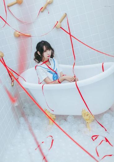 美恐畸形秀_BD英语免费观看