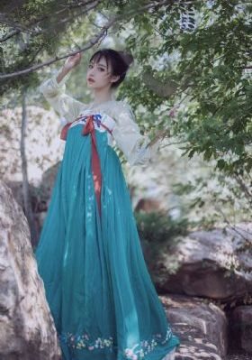 坠落电影完整版免费观看中文翻译_剧情片动漫免费观看